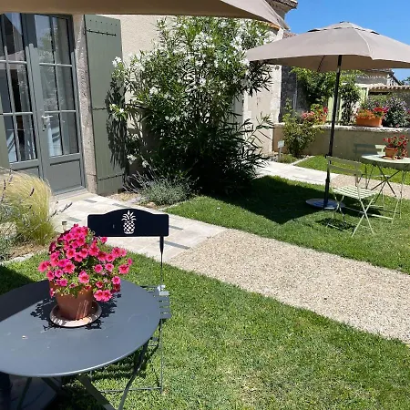 La Ferme Buissonniere Bed and Breakfast Bardou Buitenkant foto